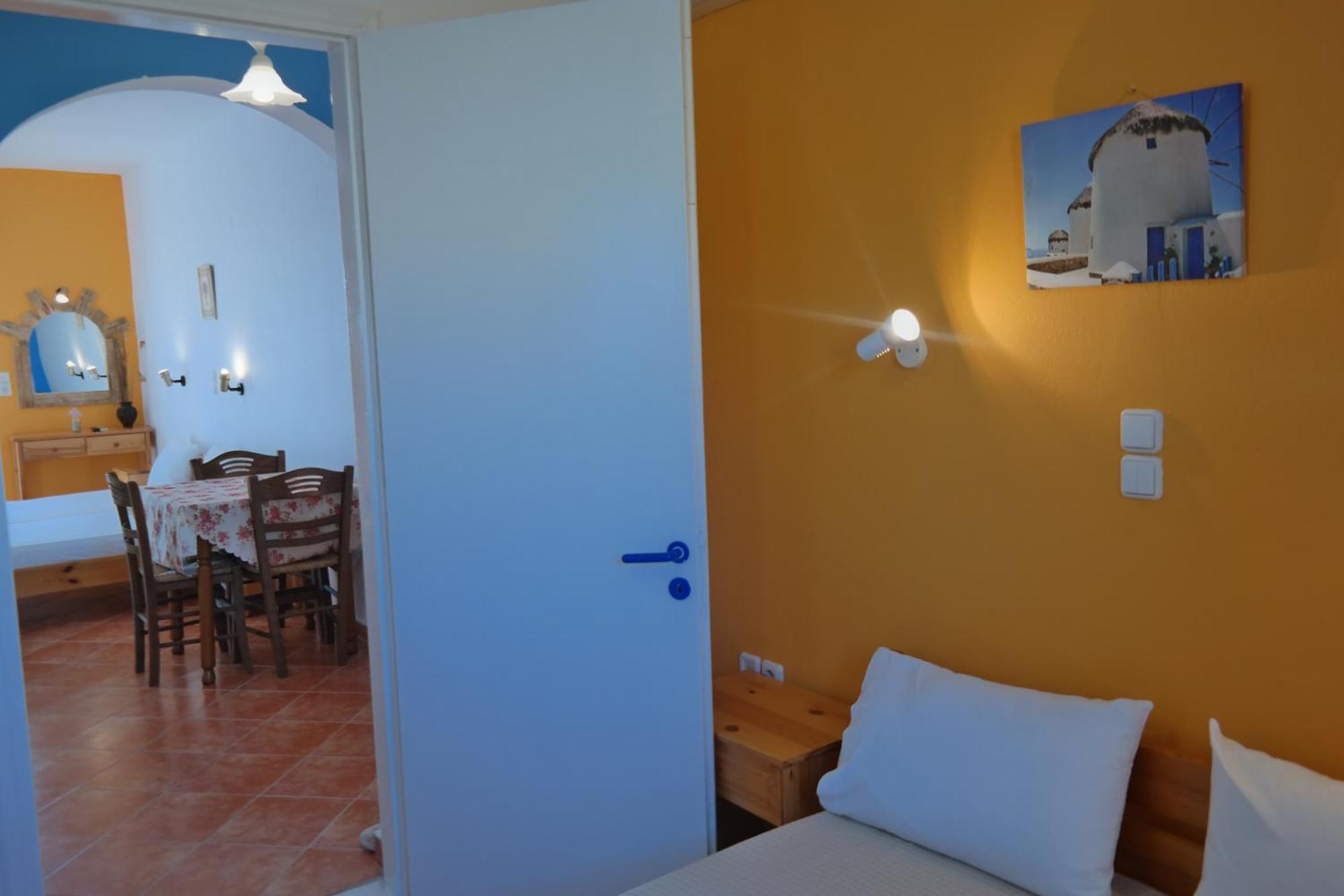 Manolis Studios Kastraki  Room photo